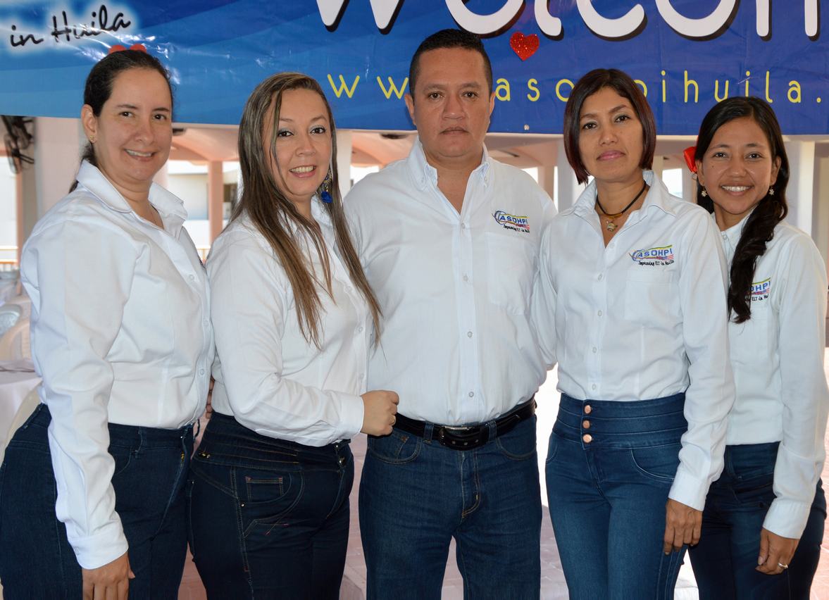 Blanca Inírida Trujillo, Paula Alejandra Trujillo, Wilson Wependo, Luz Dary Torres y Eliza Fernanda Chala.